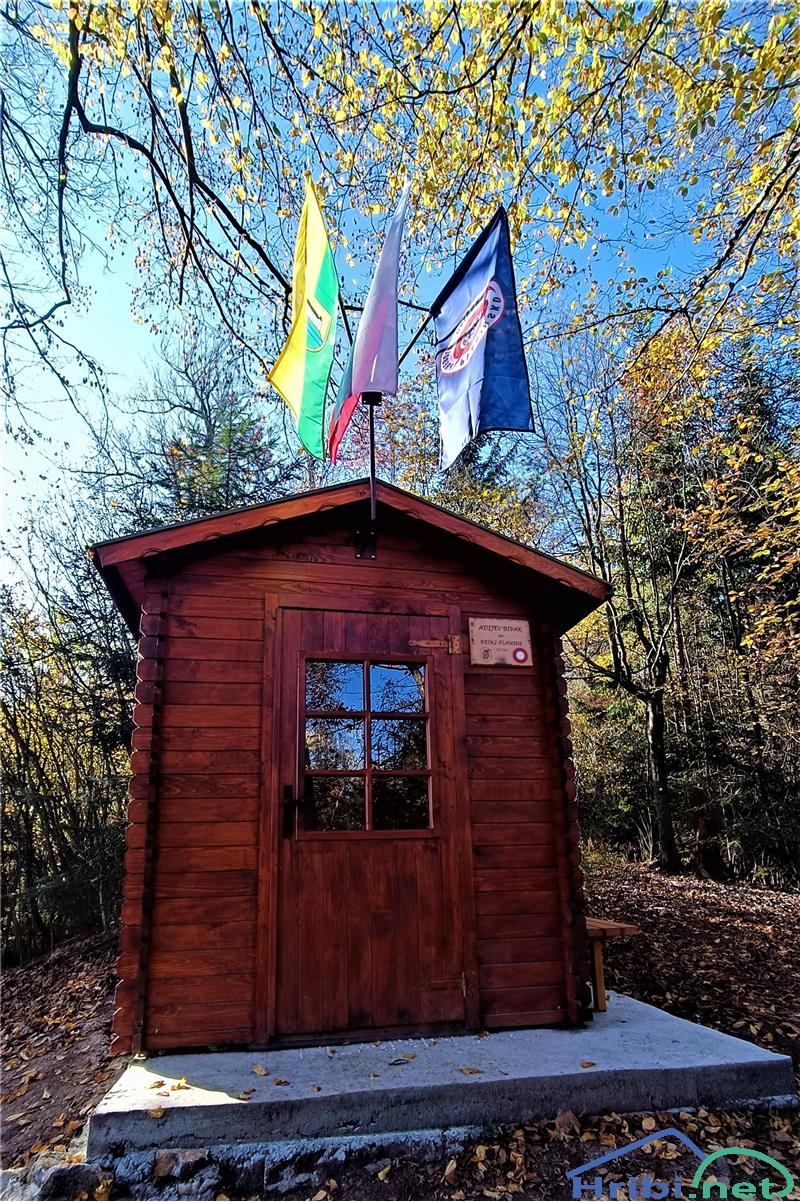 Adijev bivak na Reški planini